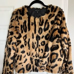 Romeo + Juliet Couture faux fur leopard jacket; Size M